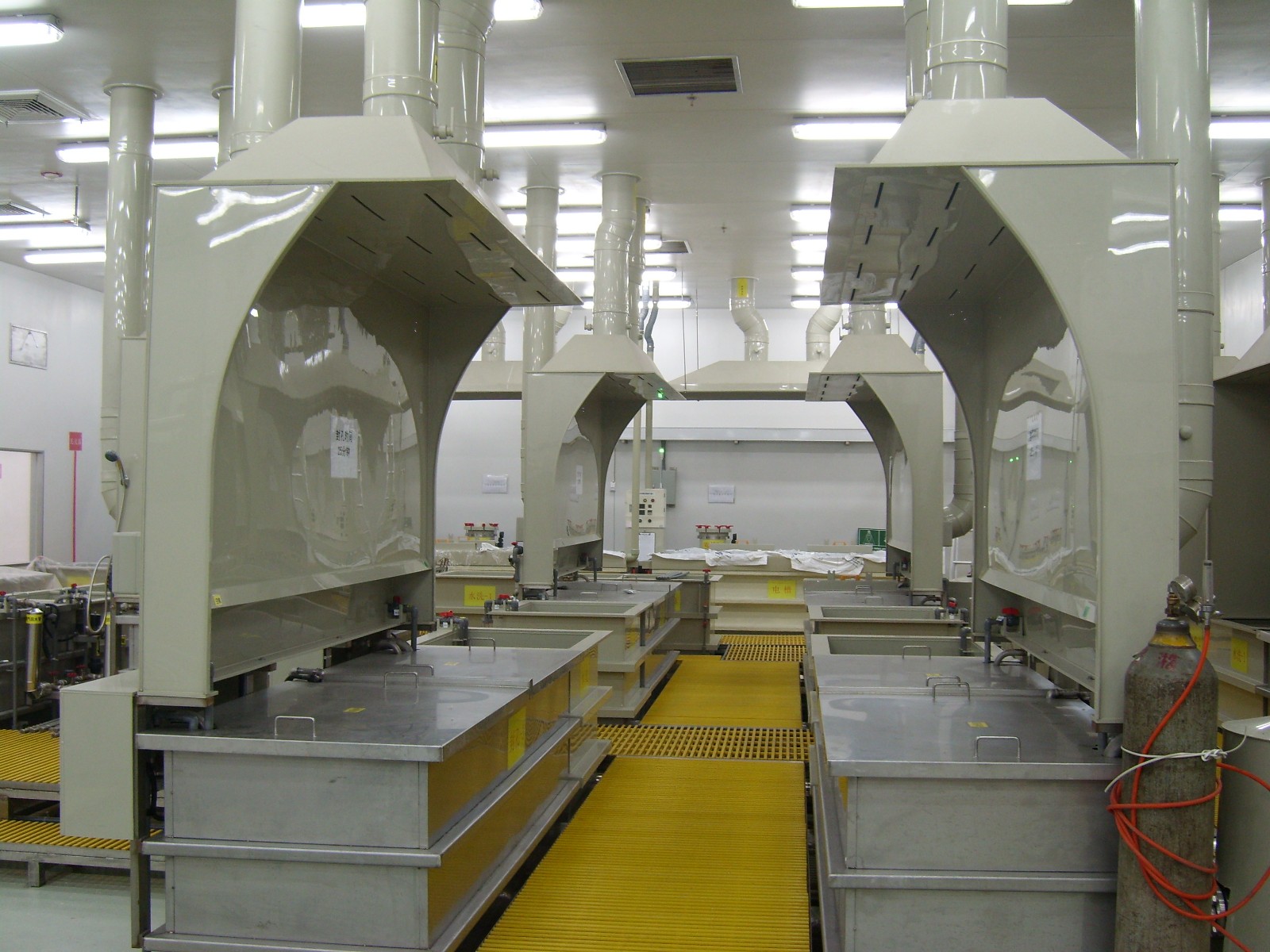 阳极氧化设备_电镀设备_电泳设备生产厂家-昆山力泰翔机械设备有限公司